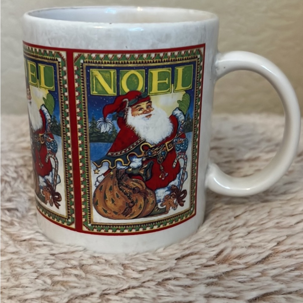 2 Vintage ceramic coffee mugs Christmas & Easter